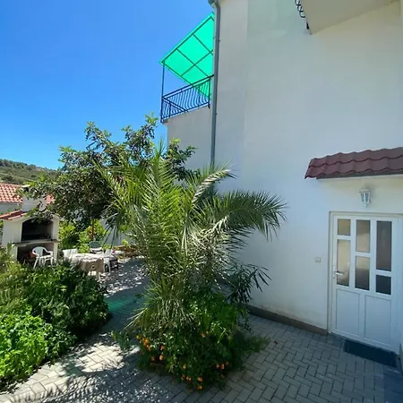 Simic Apartment